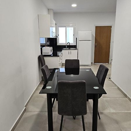 Apartments Jota Βαρκελώνη Εξωτερικό φωτογραφία