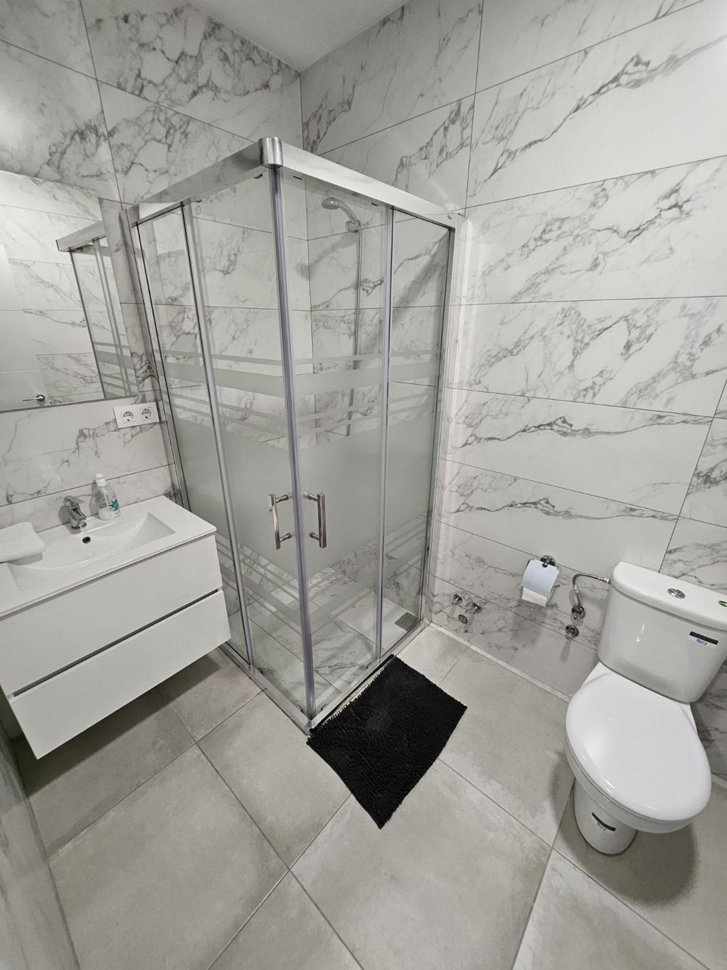 Apartments Jota Βαρκελώνη Εξωτερικό φωτογραφία